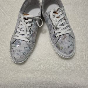 Andrea Conti Women's Floral Lace-Up Sneakers